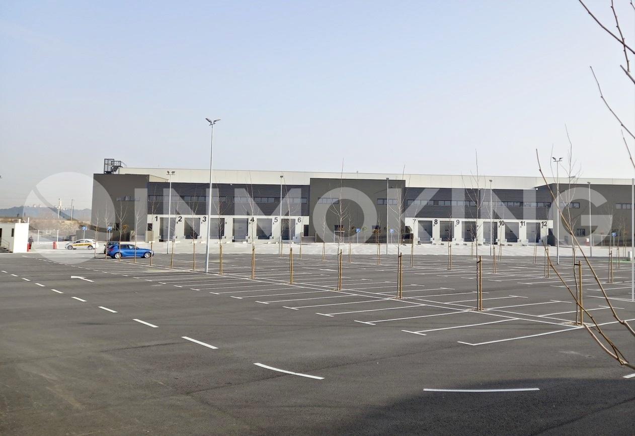 Foto de la propiedad Plataforma Logística en Alquiler en Calle Agustín de Betancourt, Getafe 